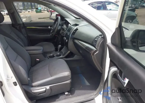 2013 Kia Sorento Lx V6 из США, поврежденный, VIN 5XYKT4A25DG411028